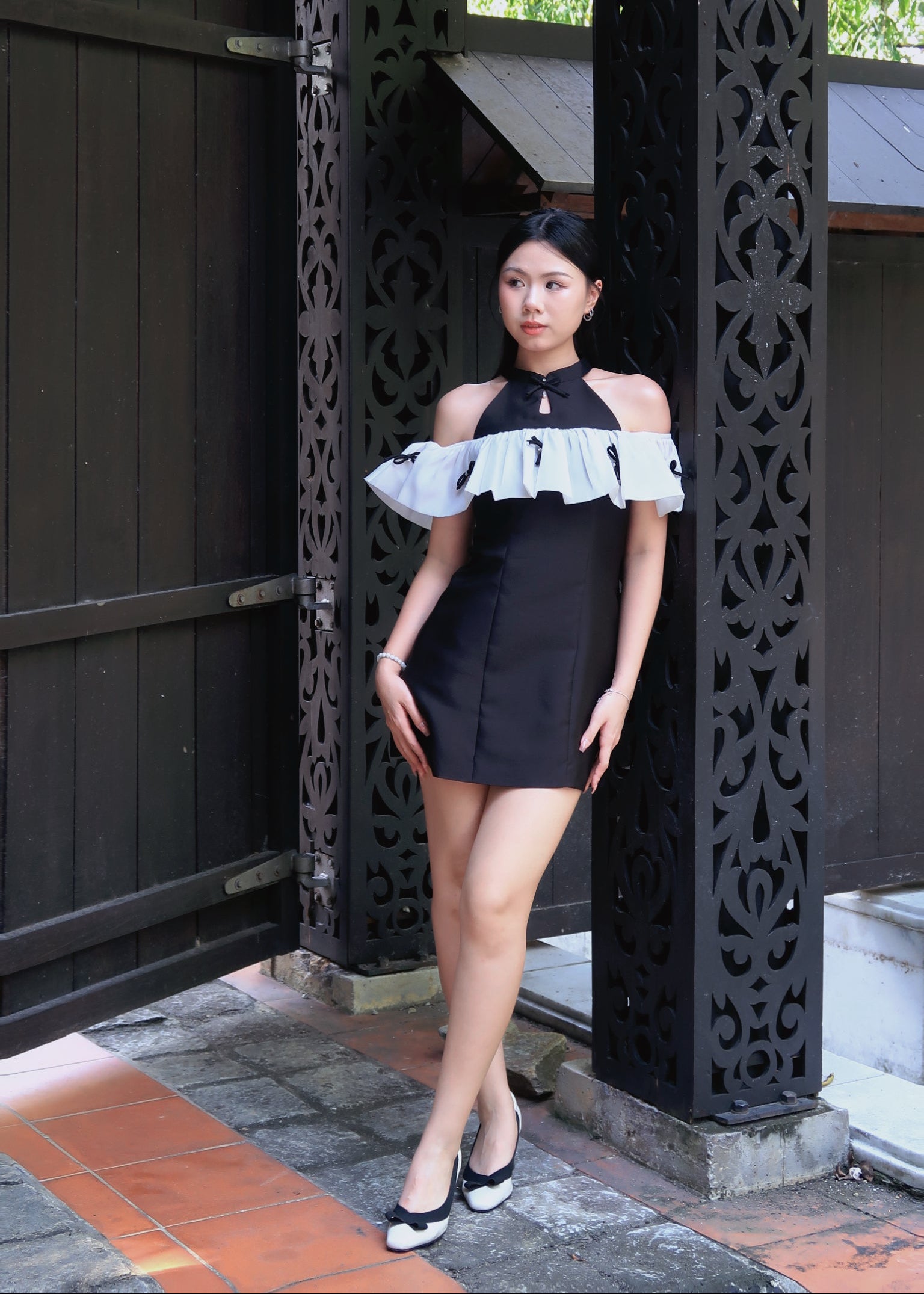 Ru Yi Knot Dress 如意结连衣裙  - Black