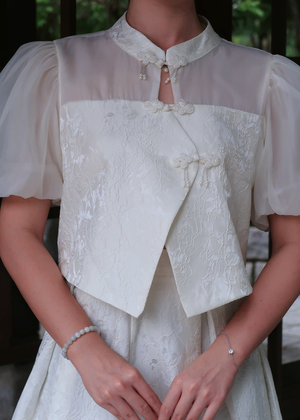 Prosper Pleated Set 福盈百褶套装 - White