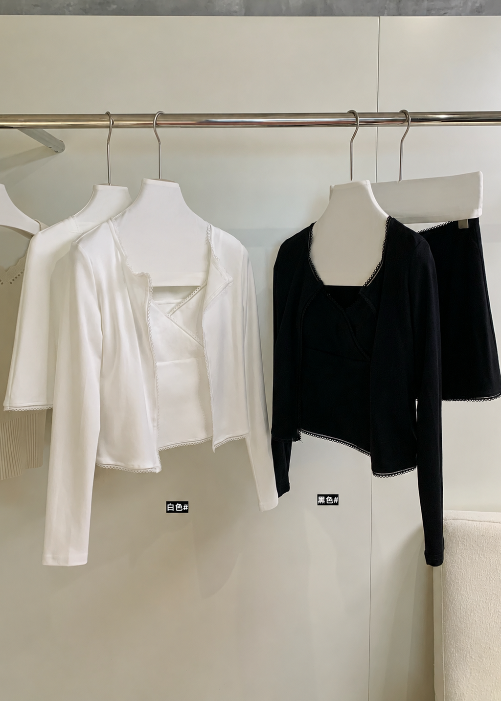 【Pre-Order】Vivienne Lace Set (Padded) - White