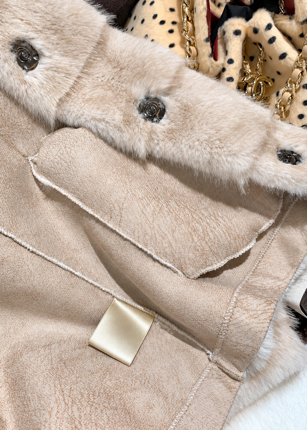 【 Pre-Order】Dolly Faux Fur Jacket