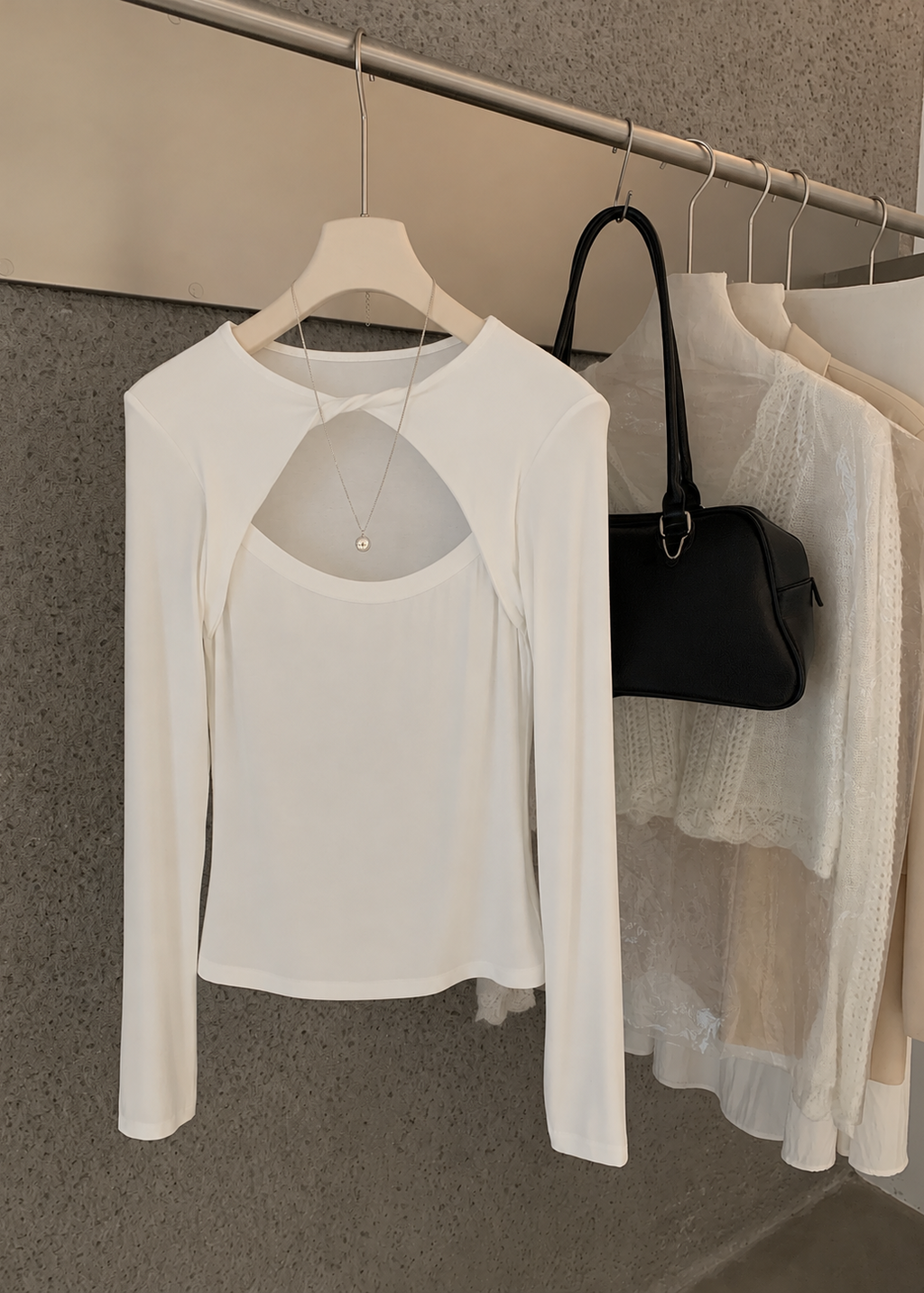 【Pre-Order】Lyla Twist Top