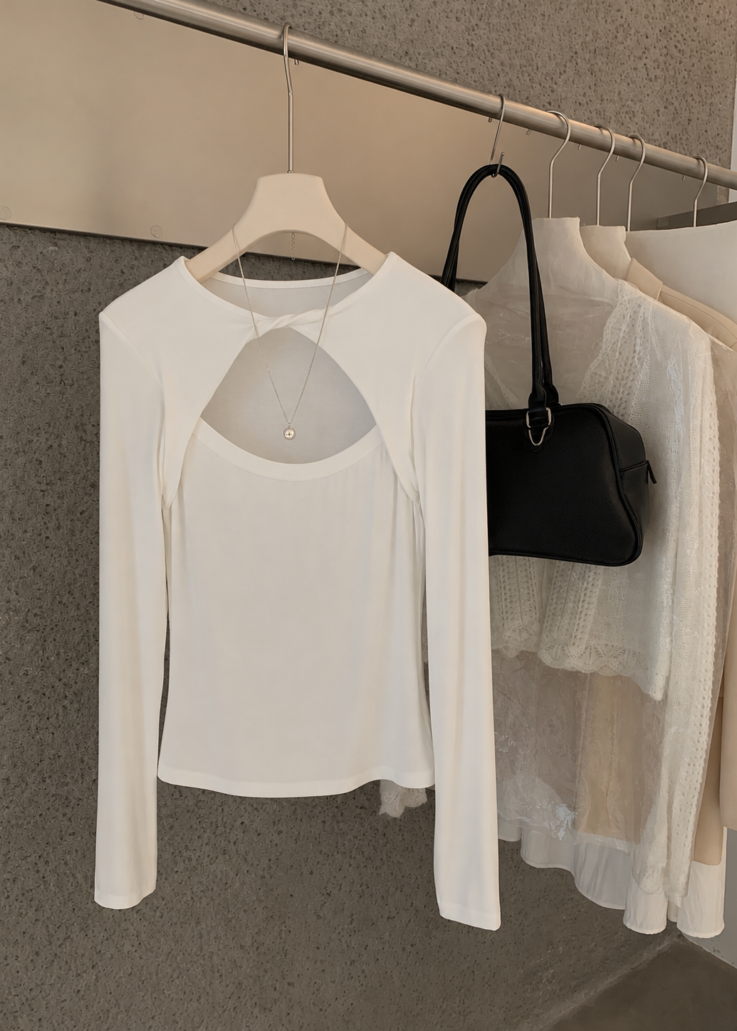 【Pre-Order】Lyla Twist Top