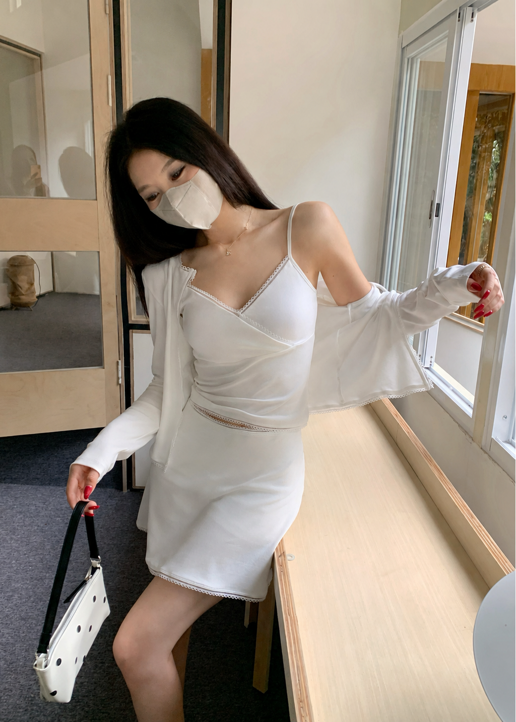 【Pre-Order】Vivienne Lace Set (Padded) - White