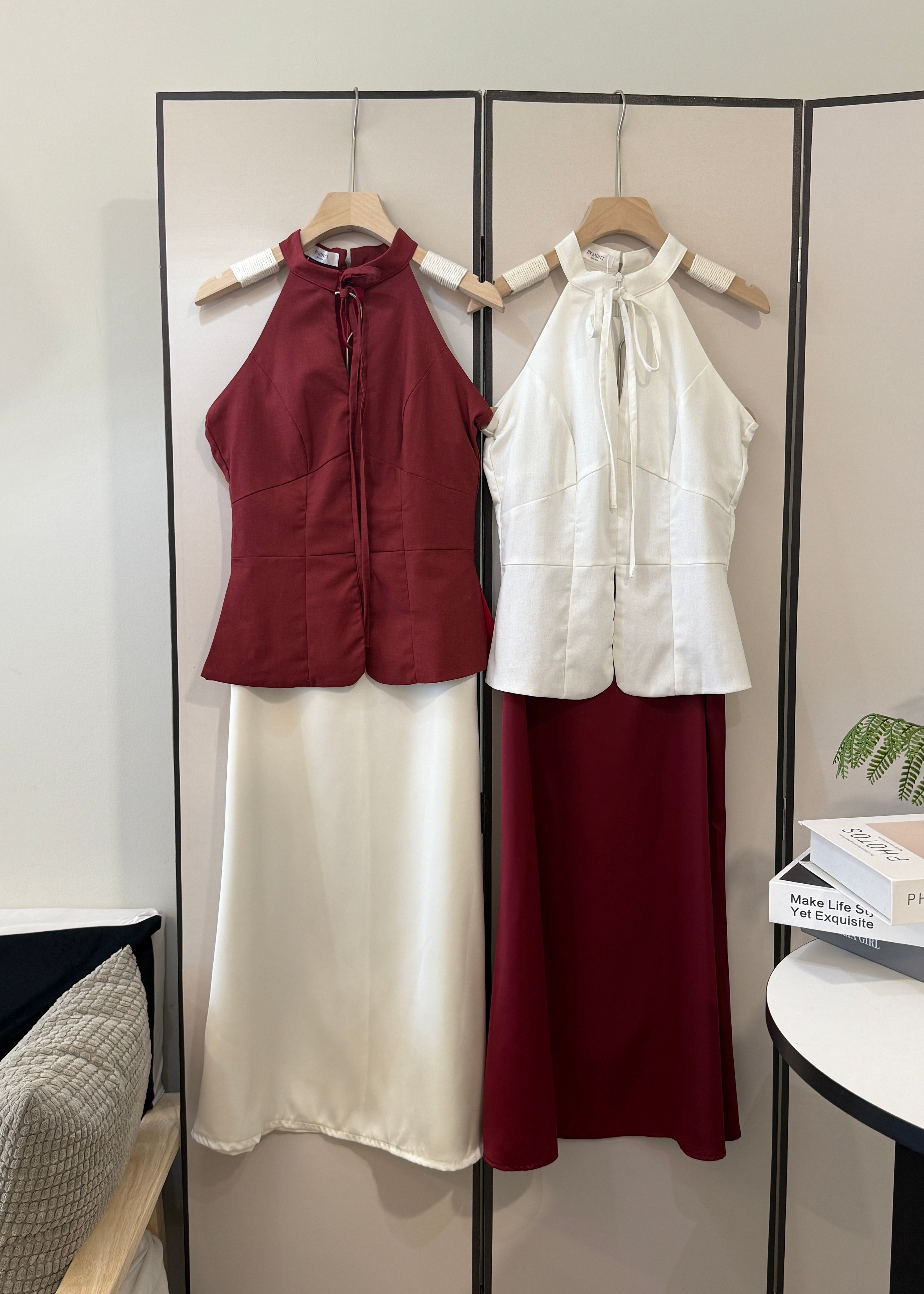 Bloom Knot Halter 绽结挂脖上衣 - Red