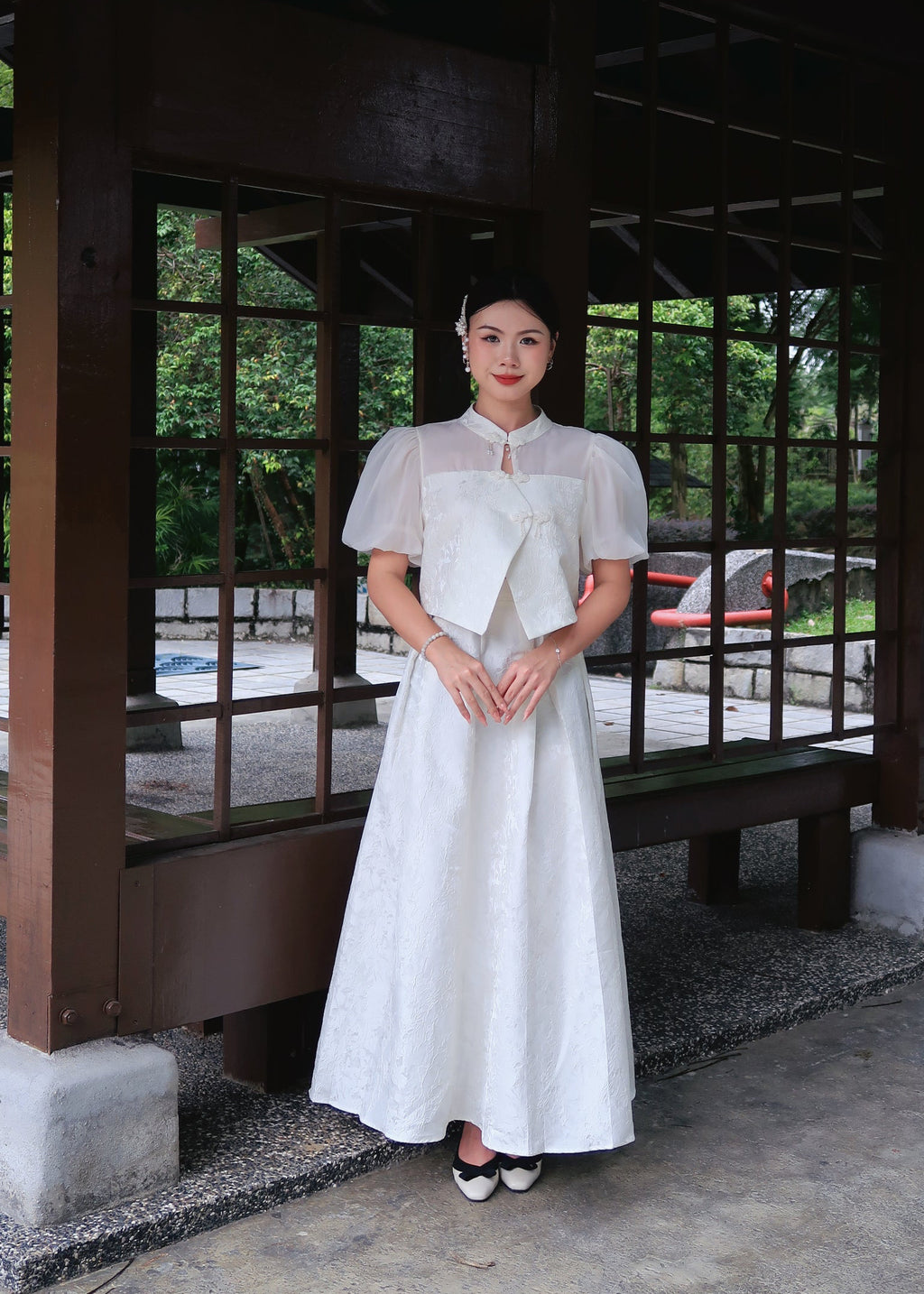 Prosper Pleated Set 福盈百褶套装 - White