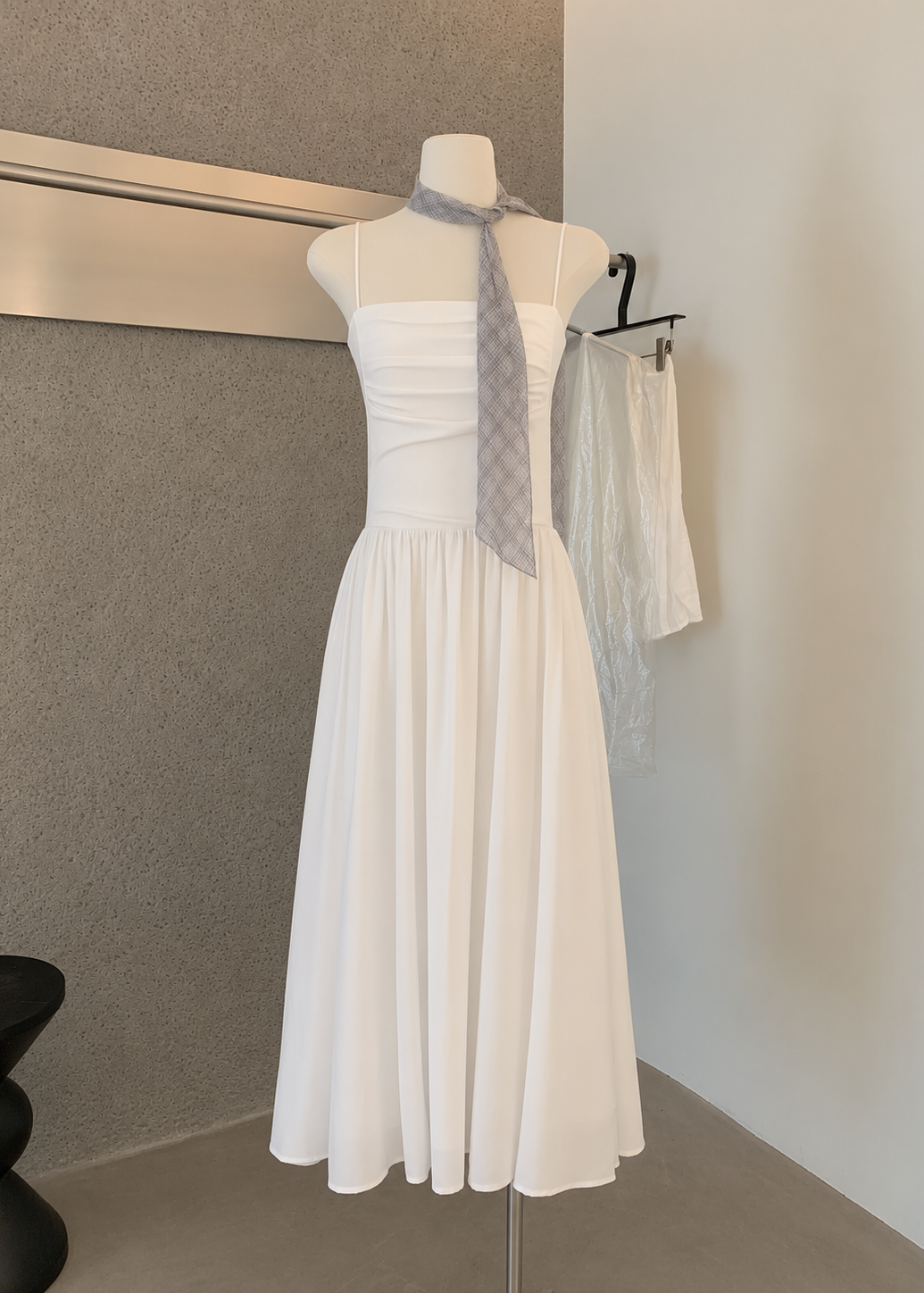 【Pre-Order】Isla Slip Maxi Dress- White
