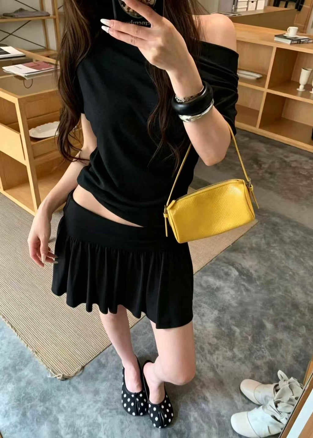 Avery Drape Set - Black