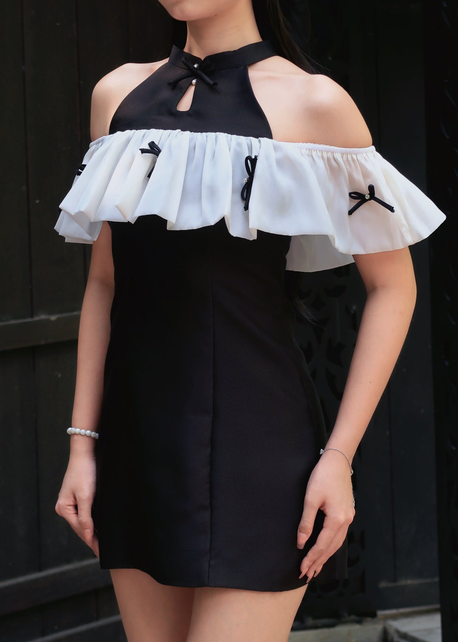 Ru Yi Knot Dress 如意结连衣裙  - Black