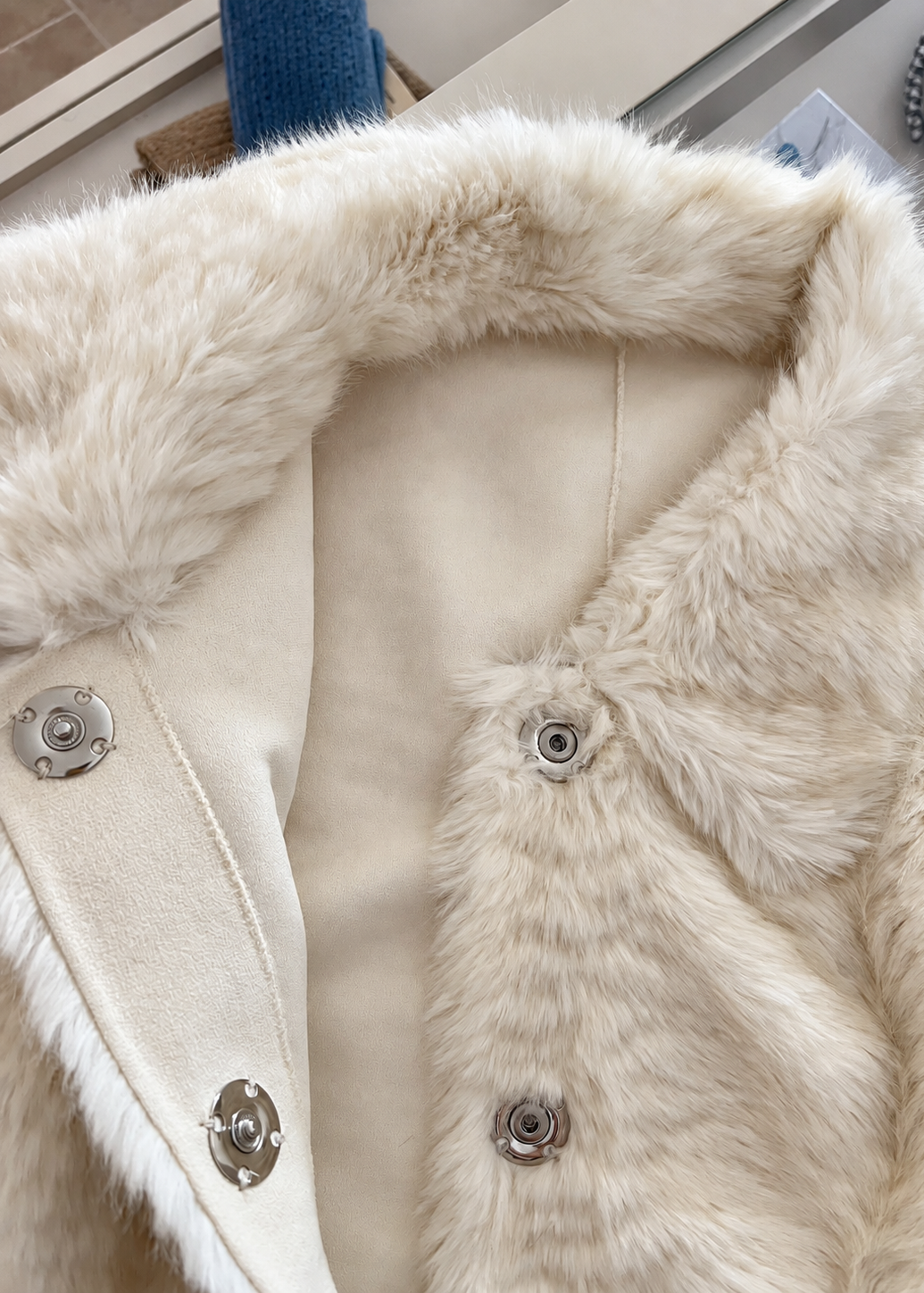 【 Pre-Order 】Hush Faux Fur Collar Vest
