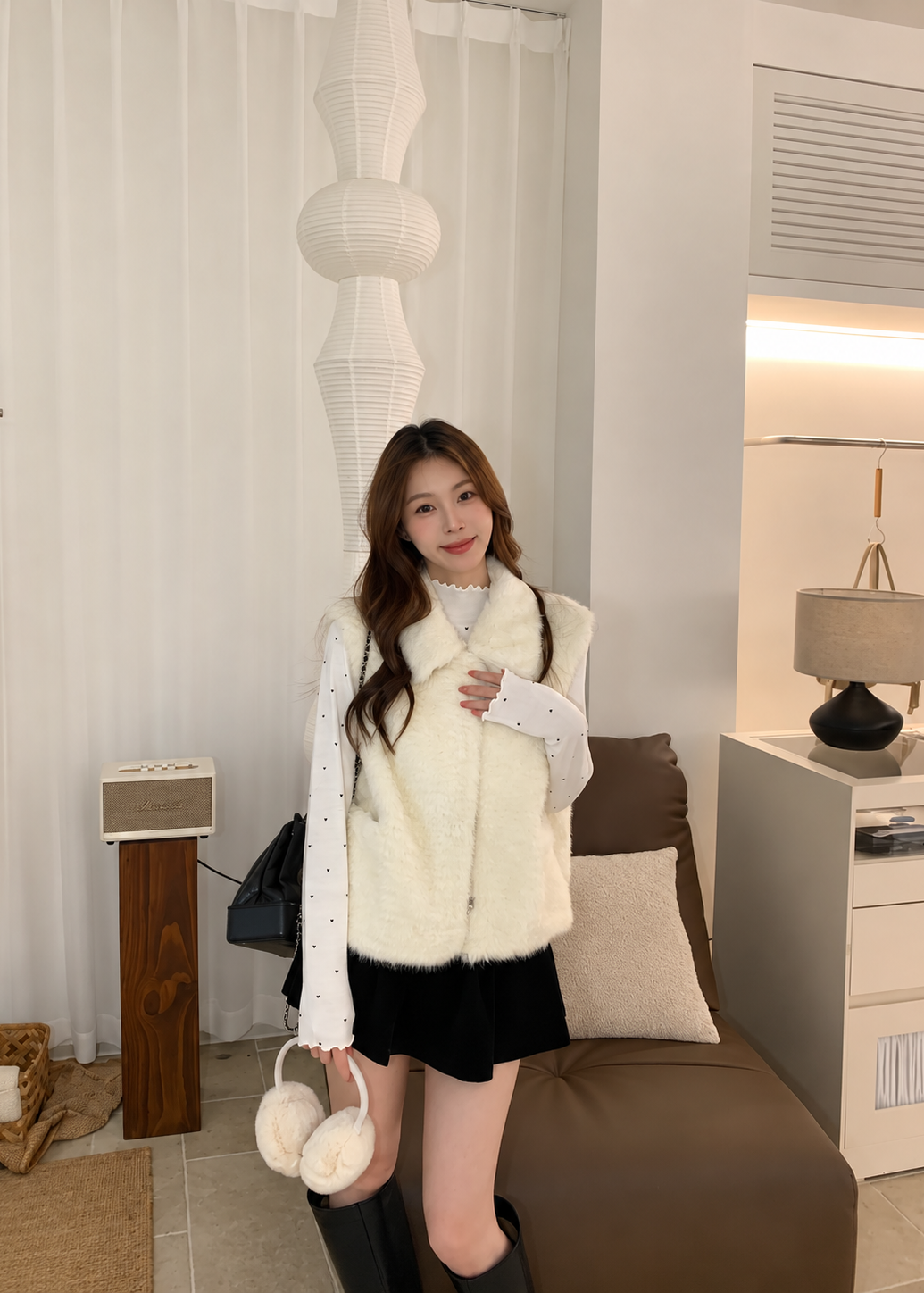 【 Pre-Order 】Hush Faux Fur Collar Vest