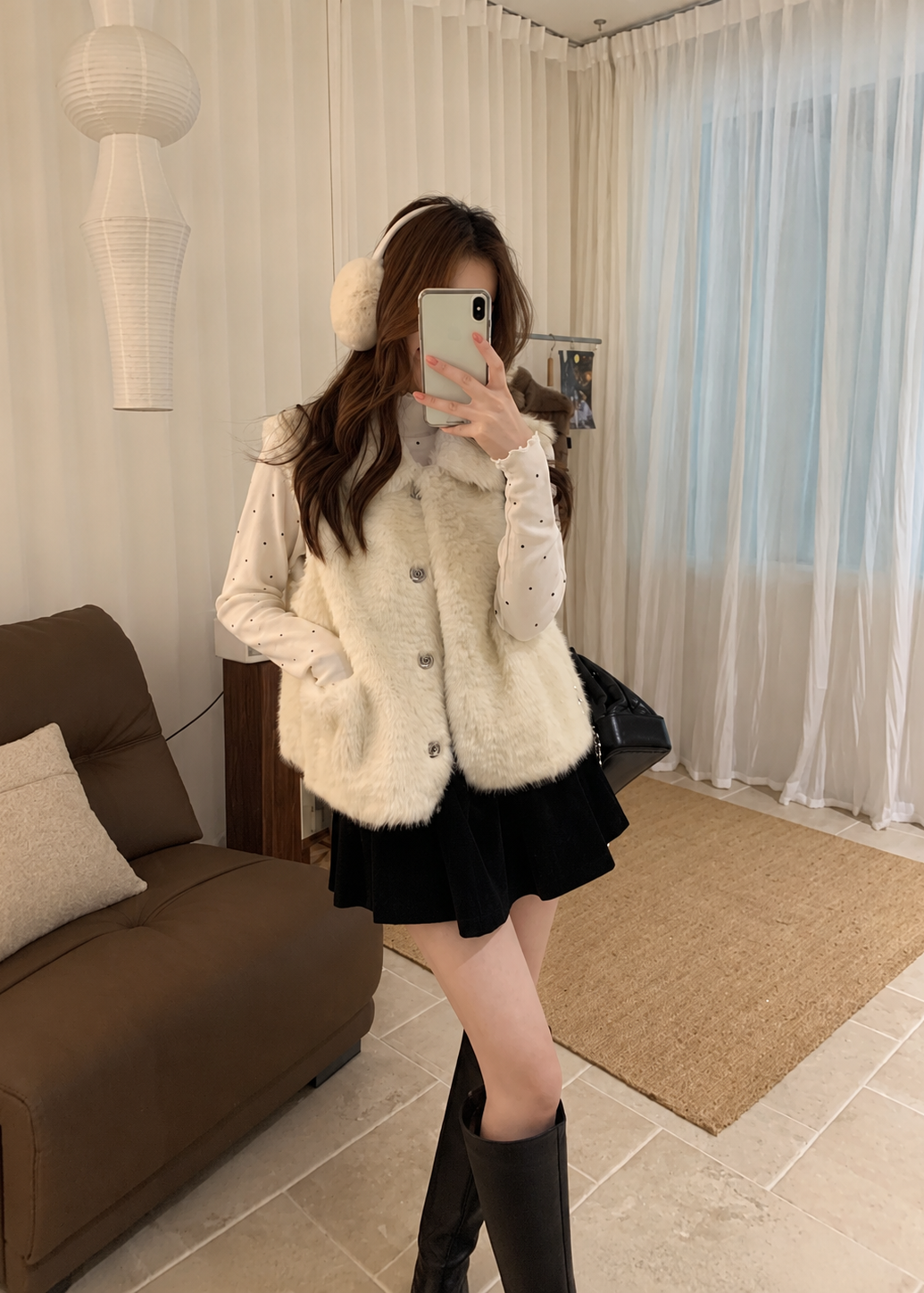 【 Pre-Order 】Hush Faux Fur Collar Vest