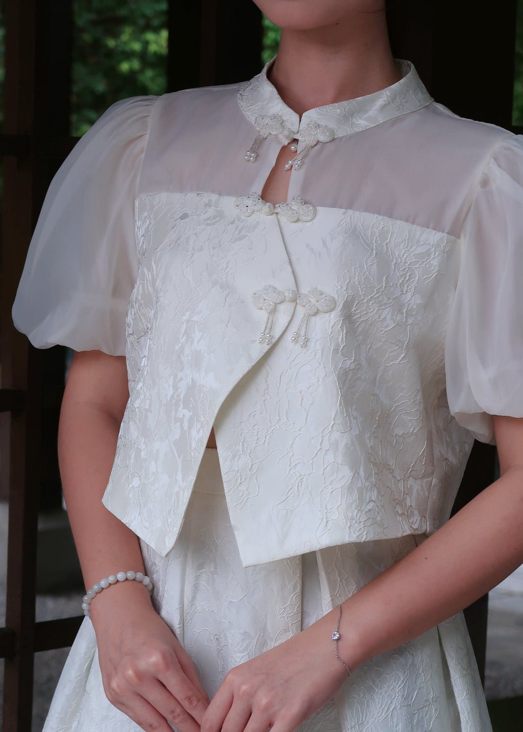 Prosper Pleated Set 福盈百褶套装 - White