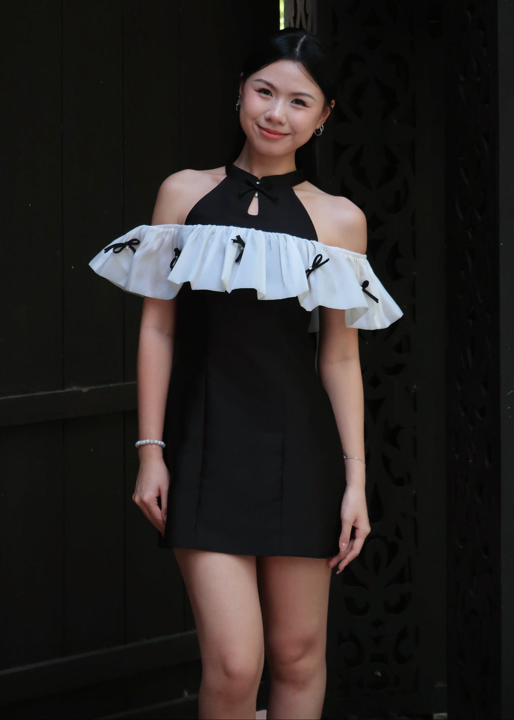 Ru Yi Knot Dress 如意结连衣裙  - Black