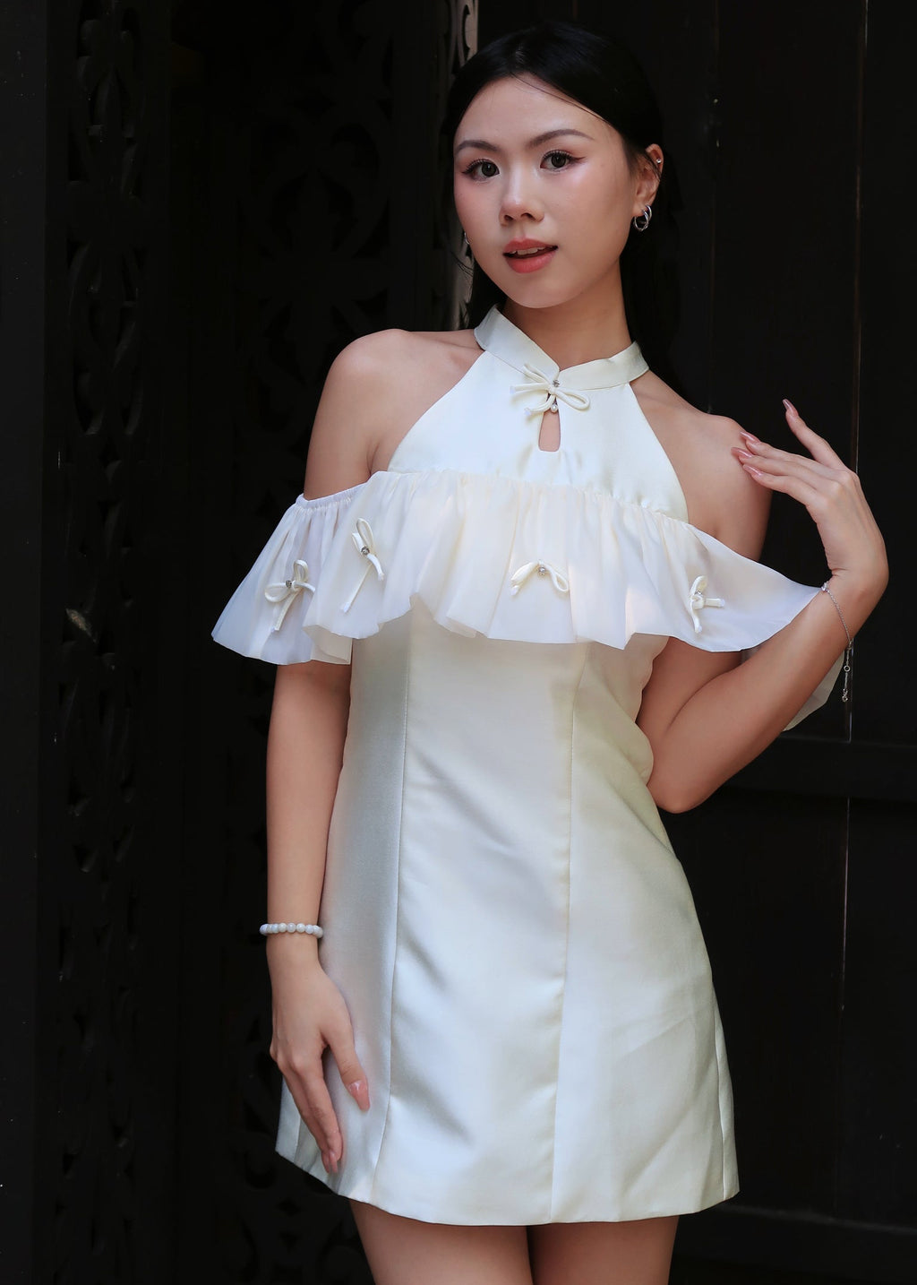 Ru Yi Knot Dress 如意结连衣裙 - White