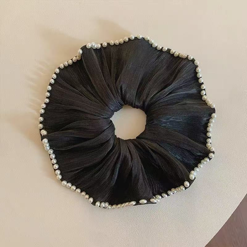 Pearl Poem Scrunchie