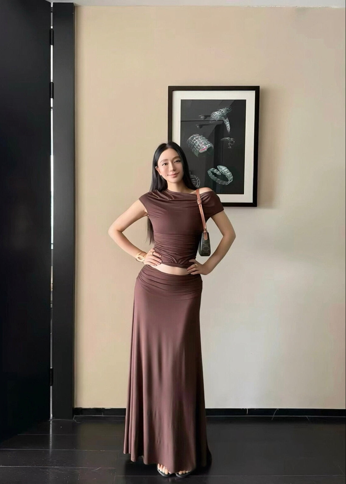 【Pre-Order】Mila Off-Shoulder Set - Brown
