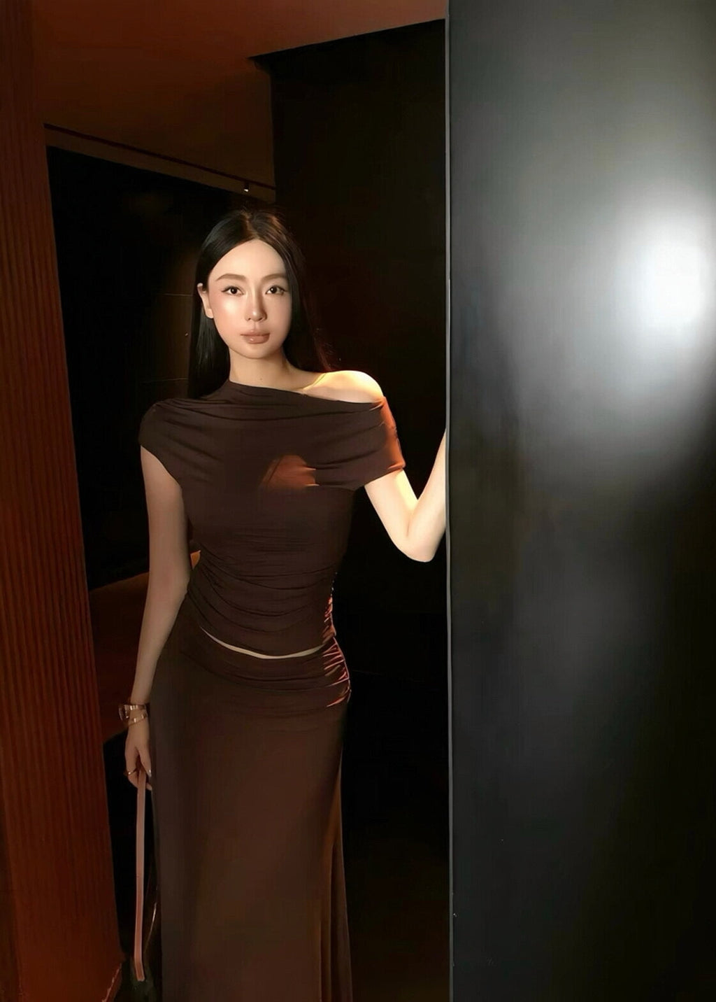 【Pre-Order】Mila Off-Shoulder Set - Brown