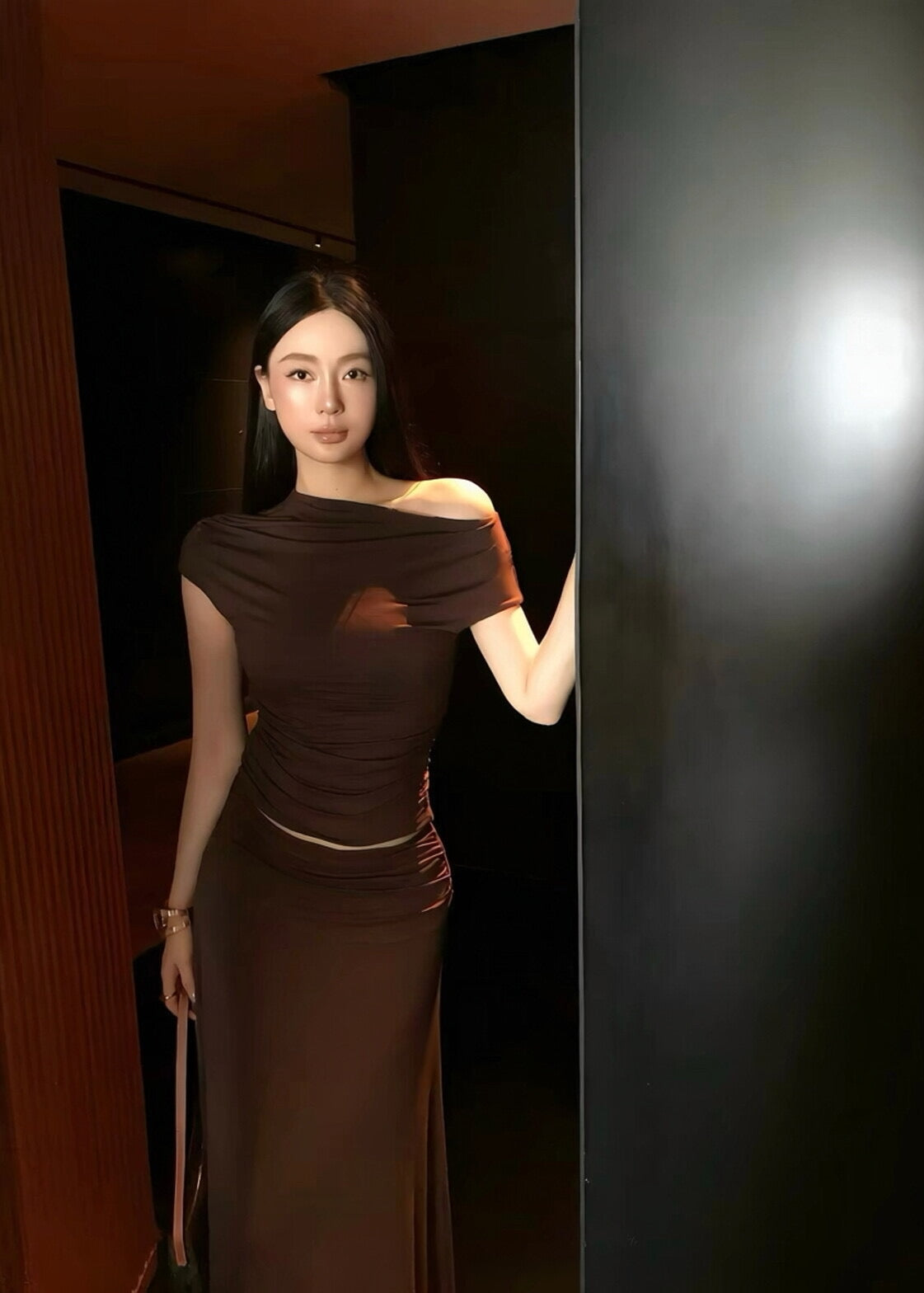 【Pre-Order】Mila Off-Shoulder Set - Brown