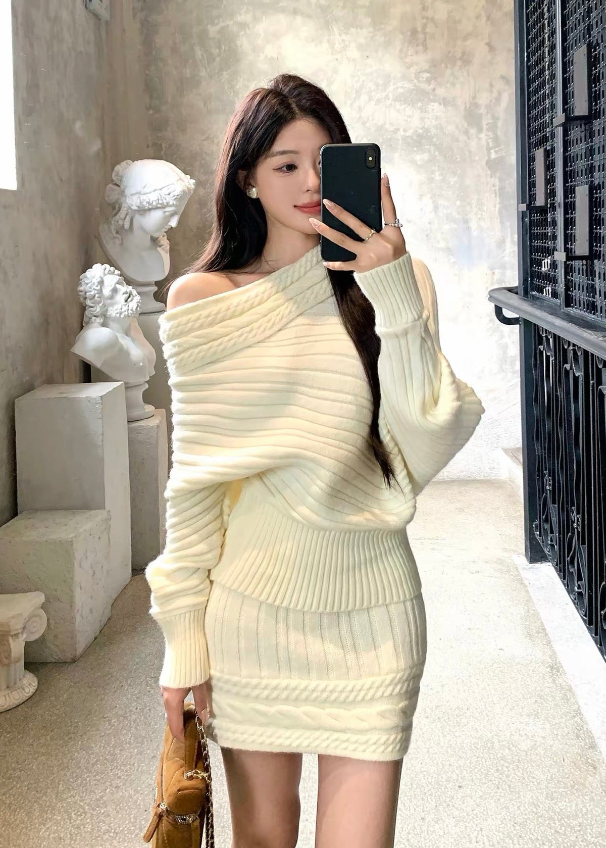 【 Pre-Order】Vanya Off-Shoulder Knit Set