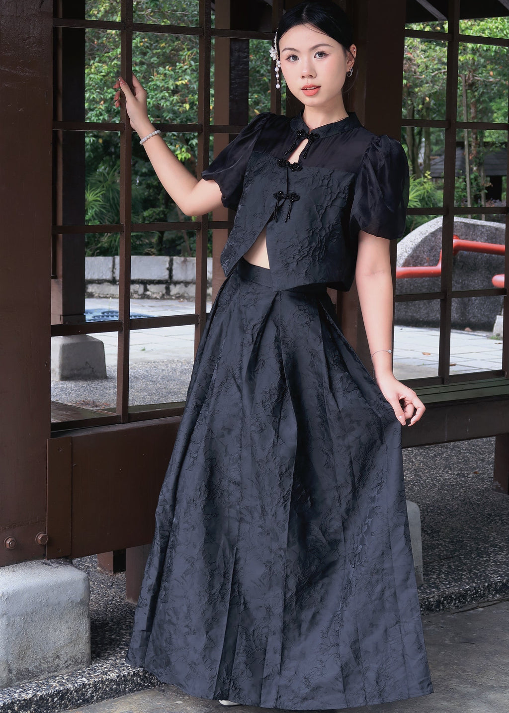 Prosper Pleated Set 福盈百褶套装 - Black