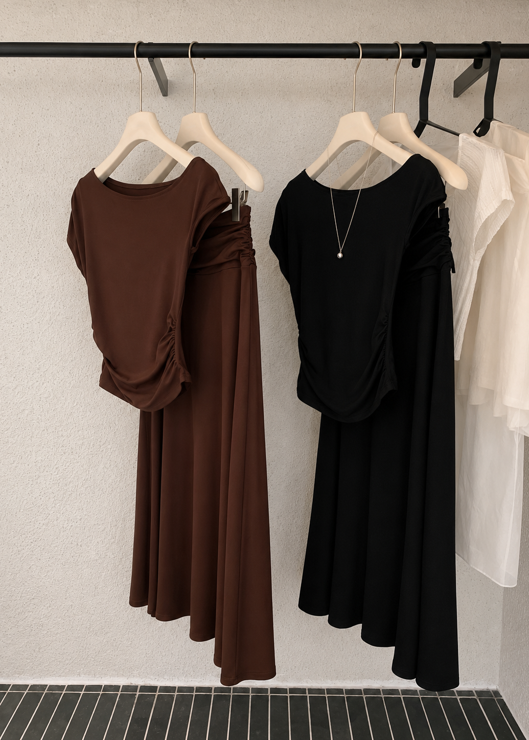 【Pre-Order】Mila Off-Shoulder Set - Brown