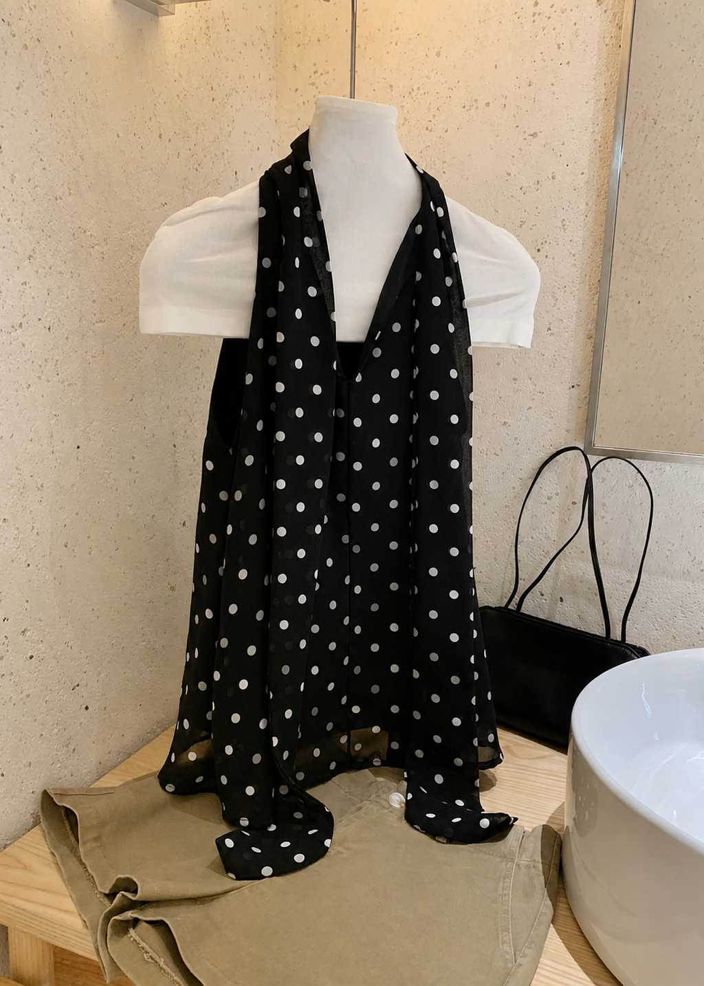 【Pre-Order】Noelle Polka Top