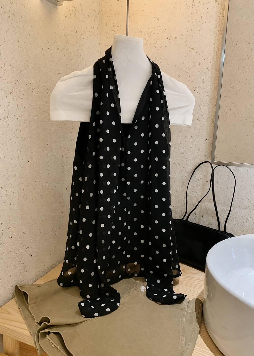 【Pre-Order】Noelle Polka Top