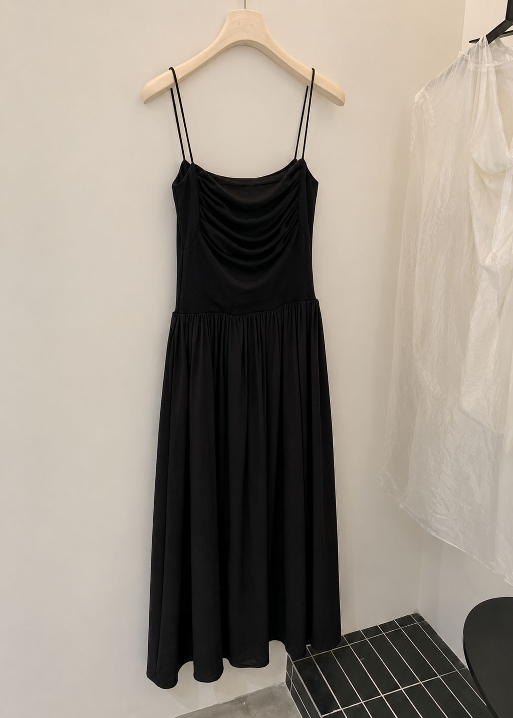 【Pre-Order】Isla Slip Maxi Dress- Black
