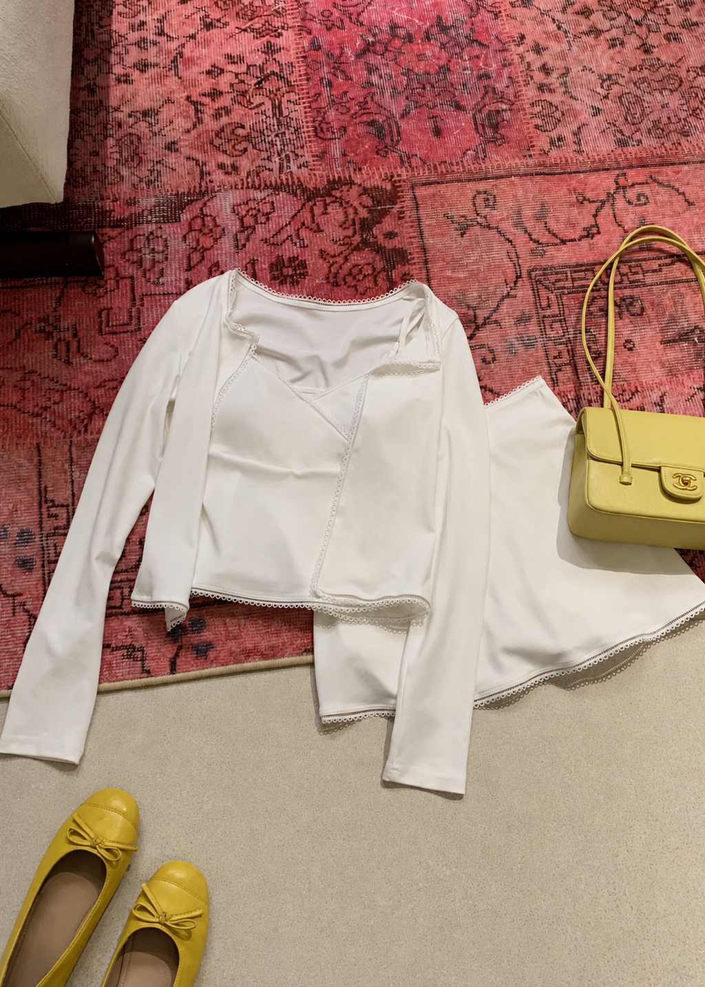 【Pre-Order】Vivienne Lace Set (Padded) - White