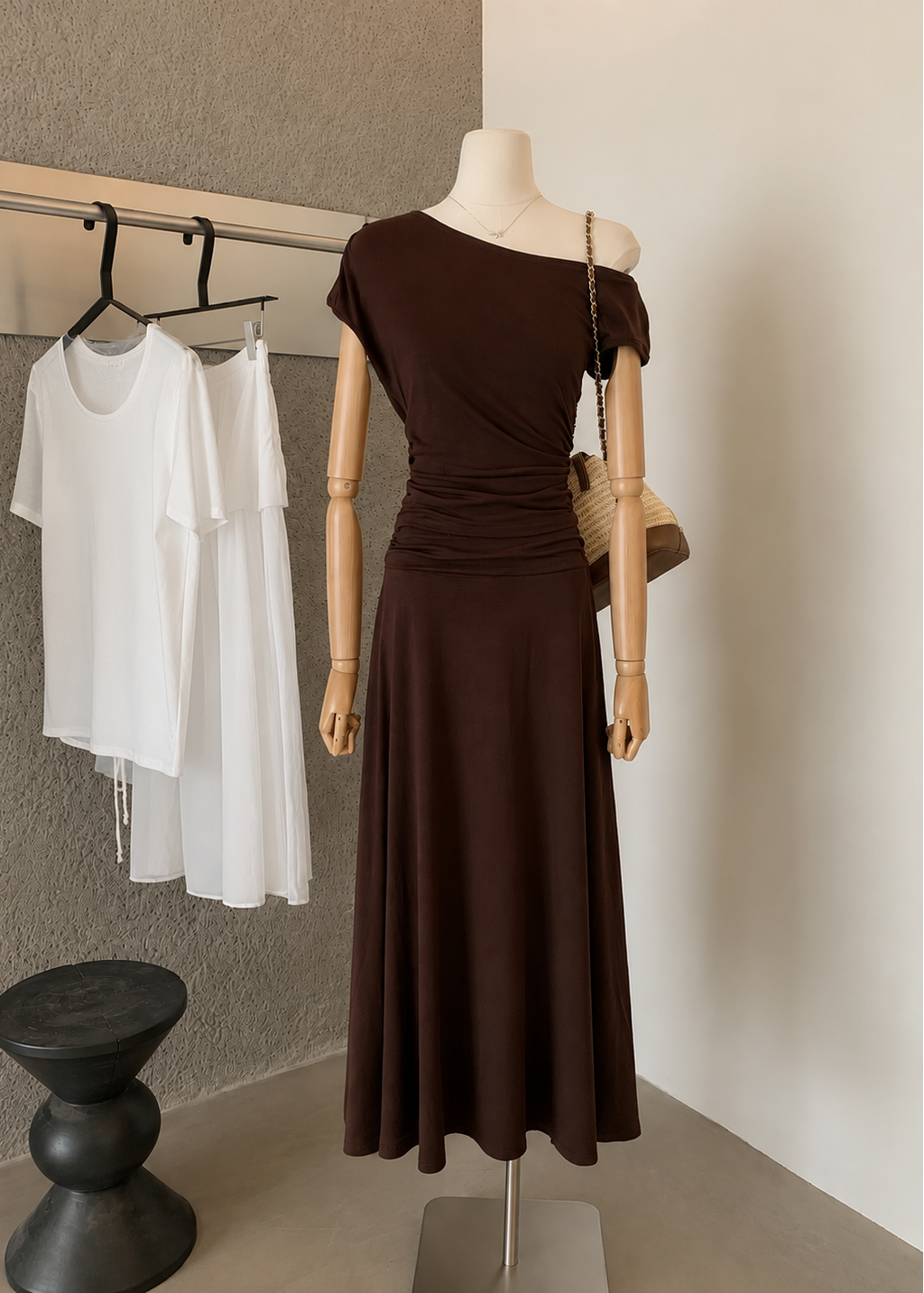 【Pre-Order】Mila Off-Shoulder Set - Brown