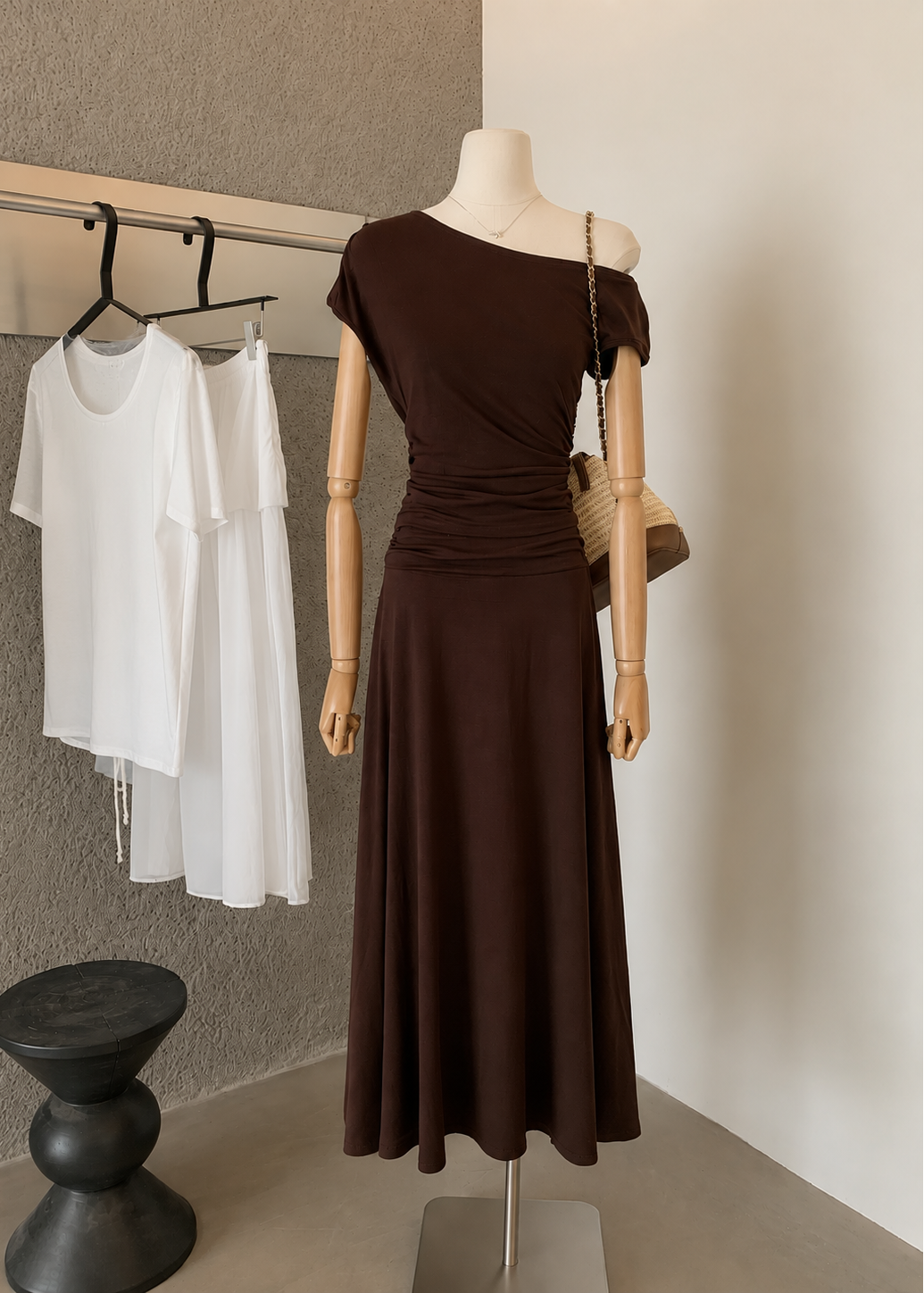 【Pre-Order】Mila Off-Shoulder Set - Brown