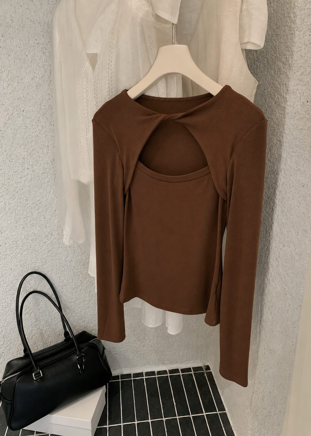 【Pre-Order】Lyla Twist Top
